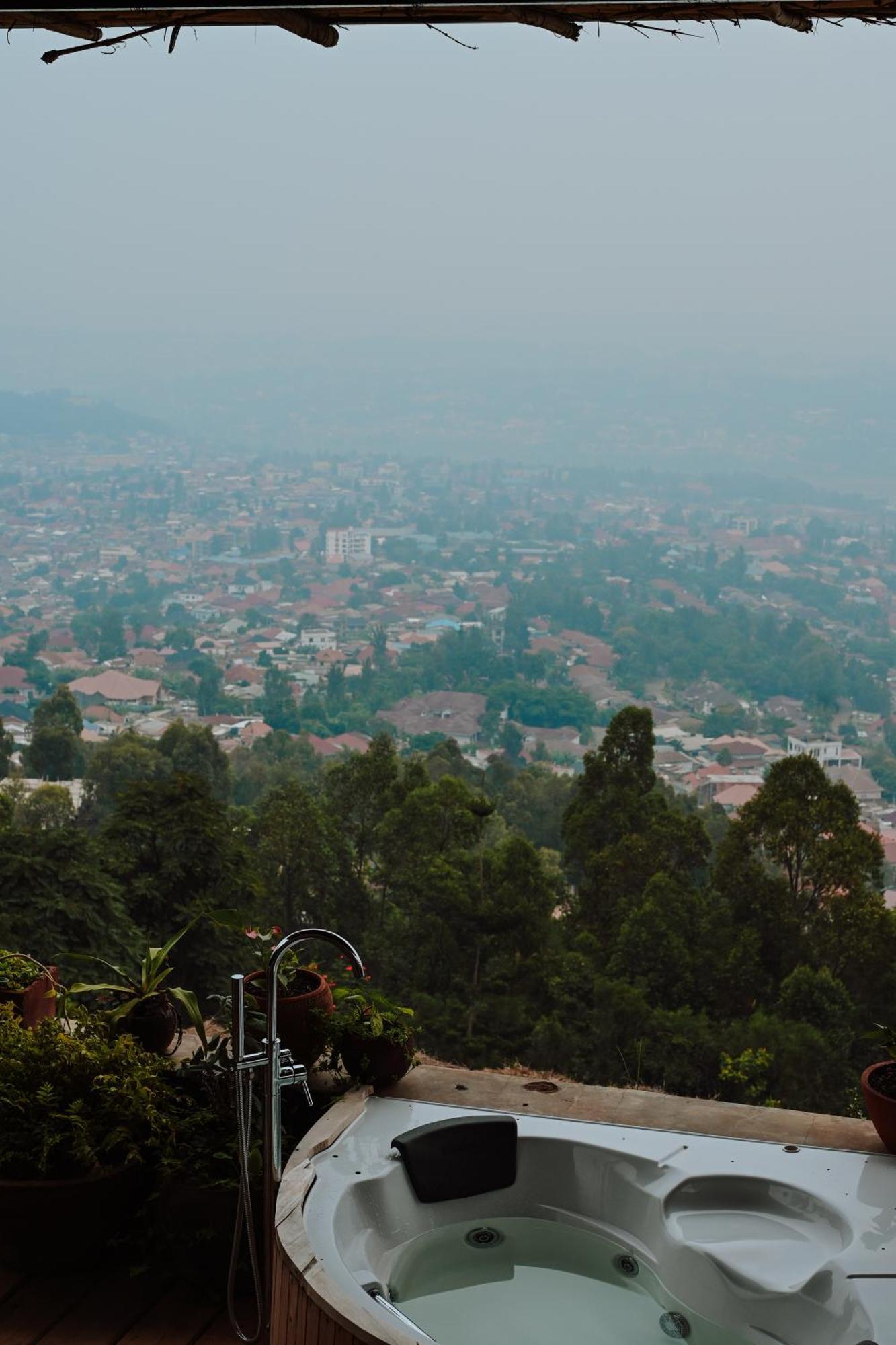 Eagle View Lodge - Kigali Exterior photo